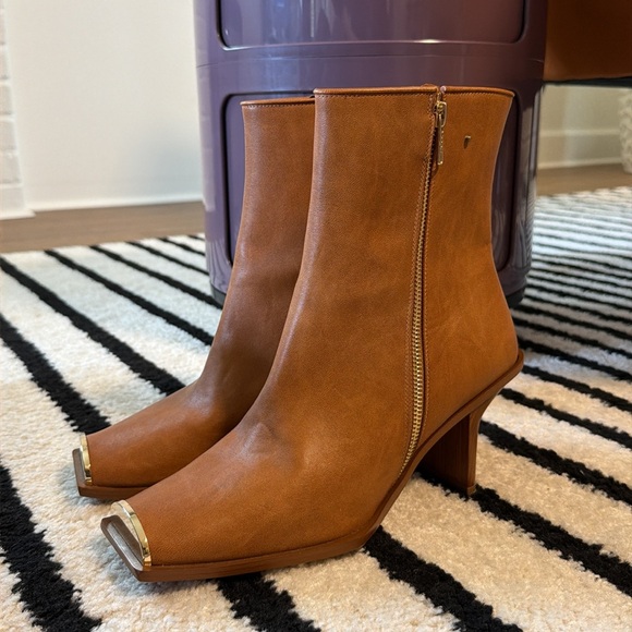 Stella McCartney Square Toe Genuine Leather Boot - Picture 6 of 13